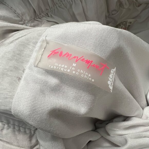 Free People FP Movement 'The Way Home' Running Shorts White Size Medium - Picture 2 of 4